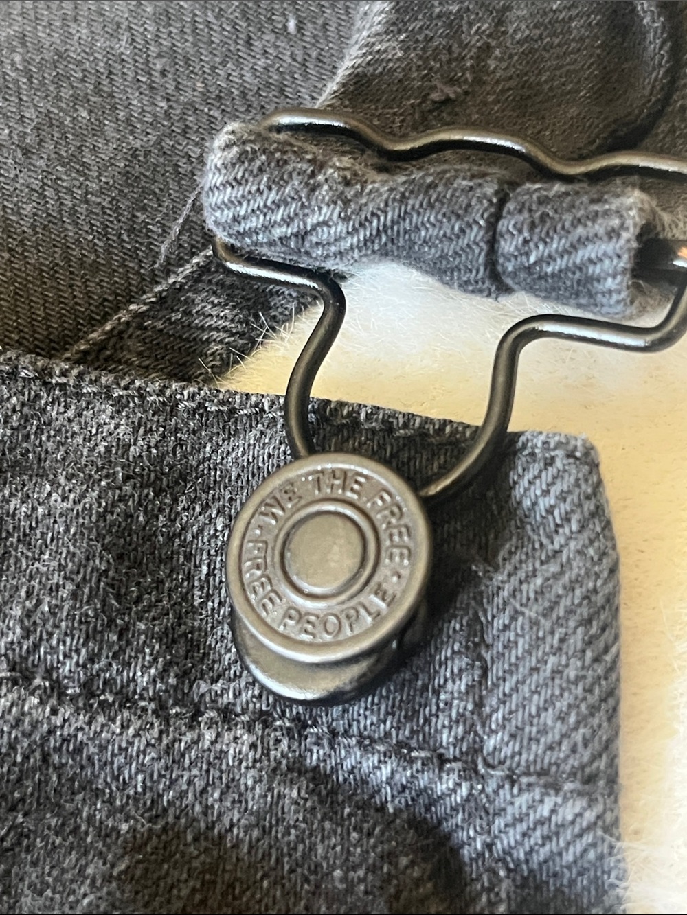 We The Free Ziggy Shortalls Black Denim Free People Short Overalls - Picture 15 of 15